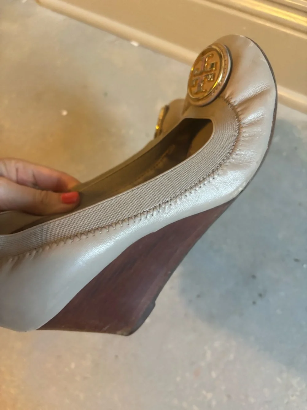 Tory Burch Leather Ballet wedges‎ with Gold Logo